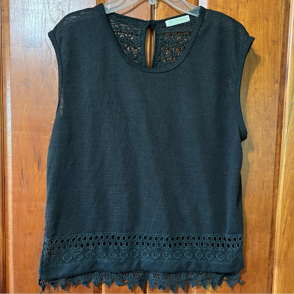 Ace Fashion Black Lace Trim Sleeveless Blouse - Picture 3 of 10